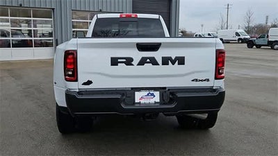 2026 RAM 3500 RAM 3500 TRADESMAN CREW CAB 4X4 8' BOX