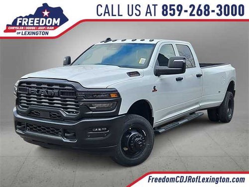 2026 RAM 3500 RAM 3500 TRADESMAN CREW CAB 4X4 8' BOX