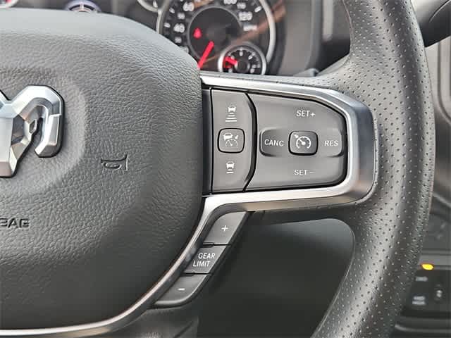 2026 RAM 3500 RAM 3500 TRADESMAN CREW CAB 4X4 8' BOX