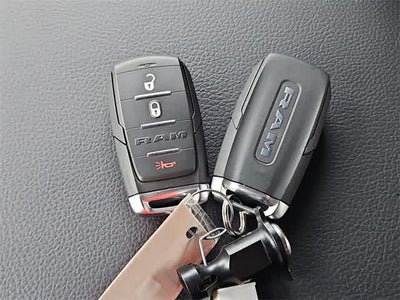 2026 RAM 3500 RAM 3500 TRADESMAN CREW CAB 4X4 8' BOX