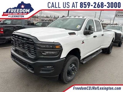 2026 RAM 3500 RAM 3500 TRADESMAN CREW CAB 4X4 8' BOX