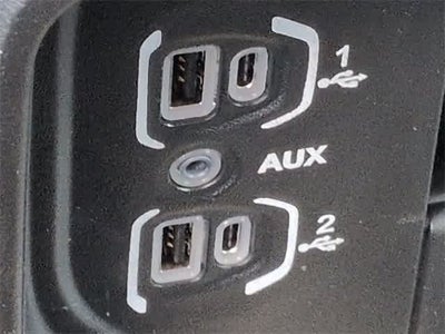 2026 RAM 3500 RAM 3500 TRADESMAN CREW CAB 4X4 8' BOX