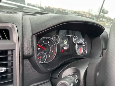 2026 RAM 3500 RAM 3500 TRADESMAN CREW CAB 4X4 8' BOX