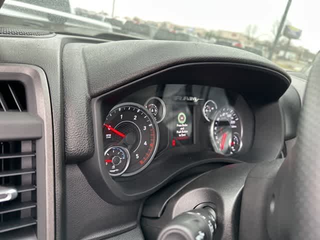 2026 RAM 3500 RAM 3500 TRADESMAN CREW CAB 4X4 8' BOX