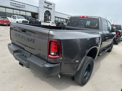 2026 RAM 3500 RAM 3500 TRADESMAN CREW CAB 4X4 8' BOX