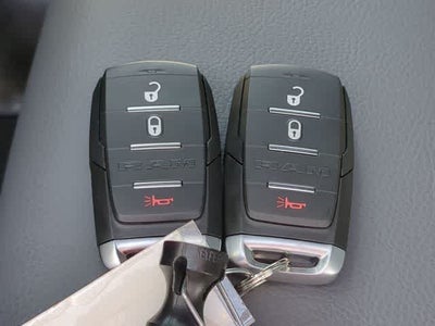 2026 RAM 3500 RAM 3500 TRADESMAN CREW CAB 4X4 8' BOX