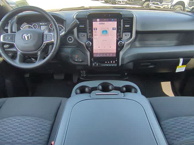 2026 RAM 3500 RAM 3500 TRADESMAN CREW CAB 4X4 8' BOX