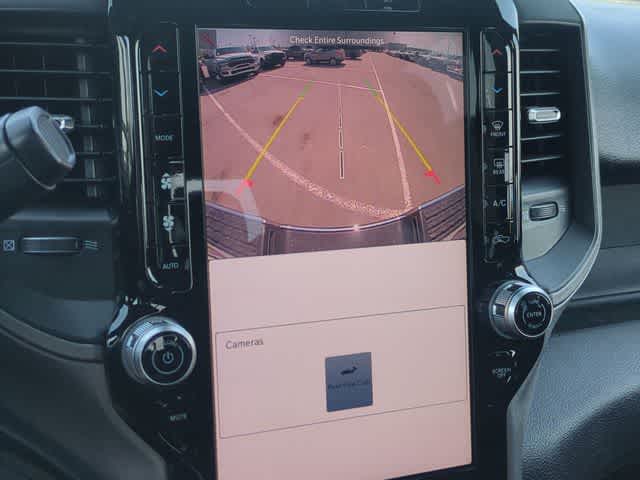 2026 RAM 3500 RAM 3500 TRADESMAN CREW CAB 4X4 8' BOX