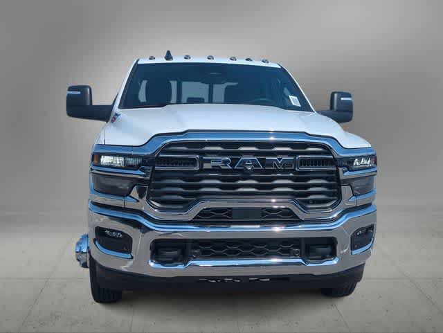 2026 RAM 3500 RAM 3500 TRADESMAN CREW CAB 4X4 8' BOX