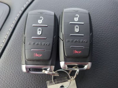 2026 RAM 3500 RAM 3500 TRADESMAN CREW CAB 4X4 8' BOX