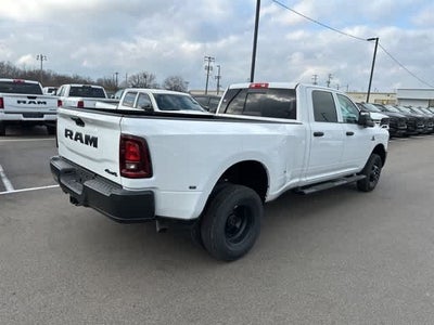 2026 RAM 3500 RAM 3500 TRADESMAN CREW CAB 4X4 8' BOX