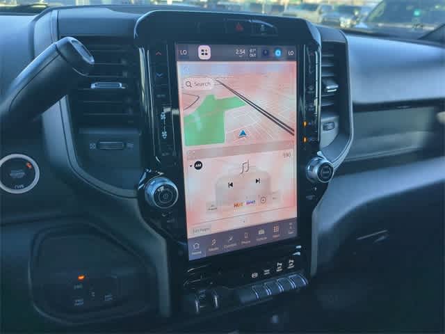 2026 RAM 3500 RAM 3500 TRADESMAN CREW CAB 4X4 8' BOX