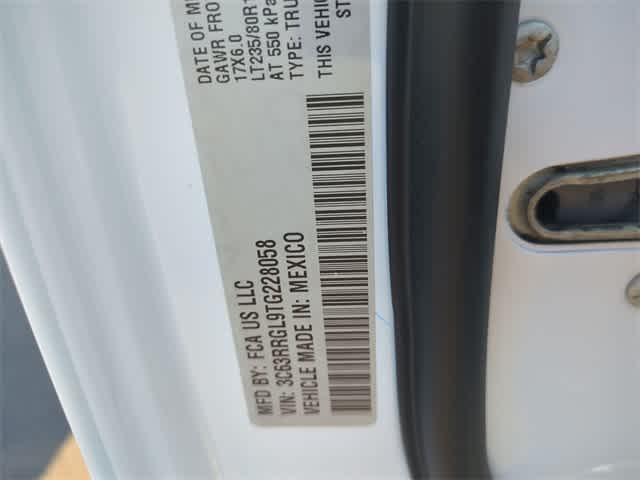 2026 RAM 3500 RAM 3500 TRADESMAN CREW CAB 4X4 8' BOX