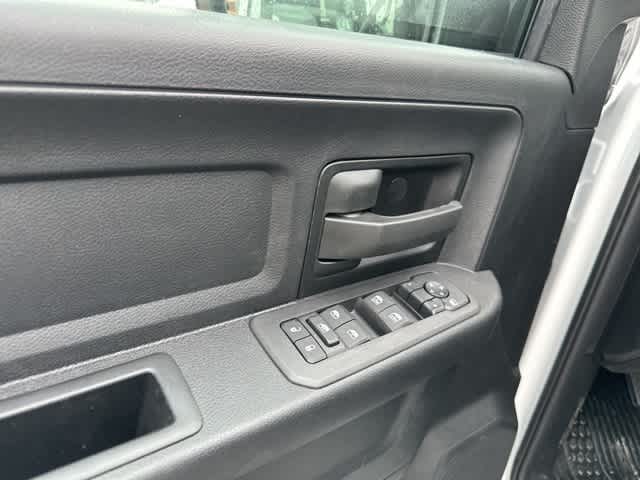 2026 RAM 3500 RAM 3500 TRADESMAN CREW CAB 4X4 8' BOX