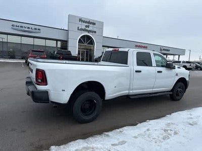 2026 RAM 3500 RAM 3500 TRADESMAN CREW CAB 4X4 8' BOX