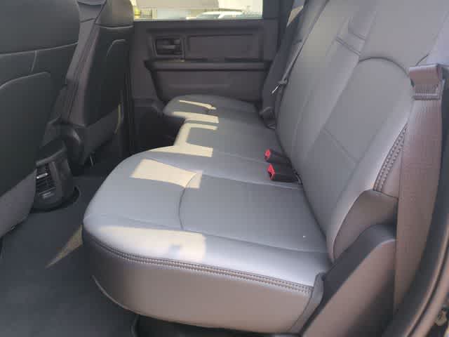 2026 RAM 3500 RAM 3500 TRADESMAN CREW CAB 4X4 8' BOX