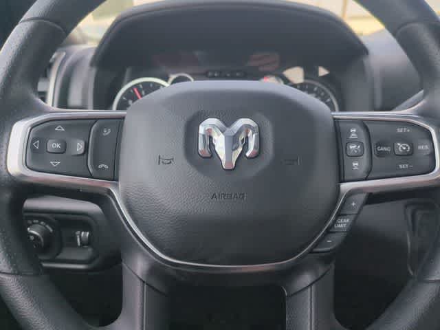 2026 RAM 3500 RAM 3500 TRADESMAN CREW CAB 4X4 8' BOX