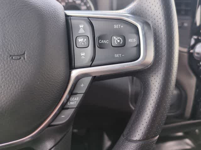 2026 RAM 3500 RAM 3500 TRADESMAN CREW CAB 4X4 8' BOX