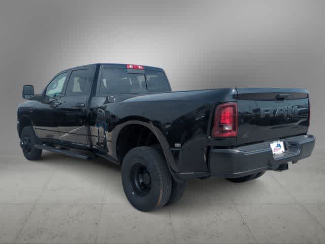 2026 RAM 3500 RAM 3500 TRADESMAN CREW CAB 4X4 8' BOX