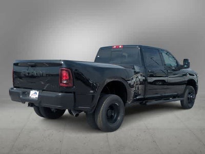 2026 RAM 3500 RAM 3500 TRADESMAN CREW CAB 4X4 8' BOX
