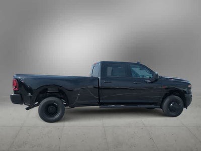 2026 RAM 3500 RAM 3500 TRADESMAN CREW CAB 4X4 8' BOX