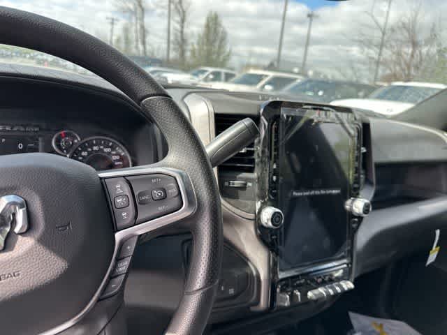 2026 RAM 3500 RAM 3500 TRADESMAN CREW CAB 4X4 8' BOX