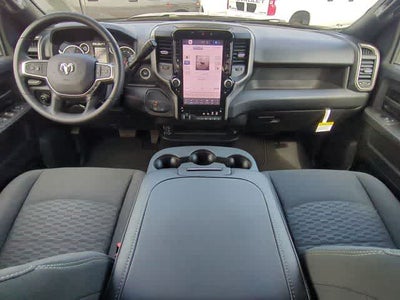 2026 RAM 3500 RAM 3500 TRADESMAN CREW CAB 4X4 8' BOX