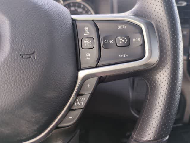 2026 RAM 3500 RAM 3500 TRADESMAN CREW CAB 4X4 8' BOX