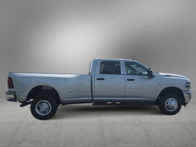 2026 RAM 3500 RAM 3500 TRADESMAN CREW CAB 4X4 8' BOX