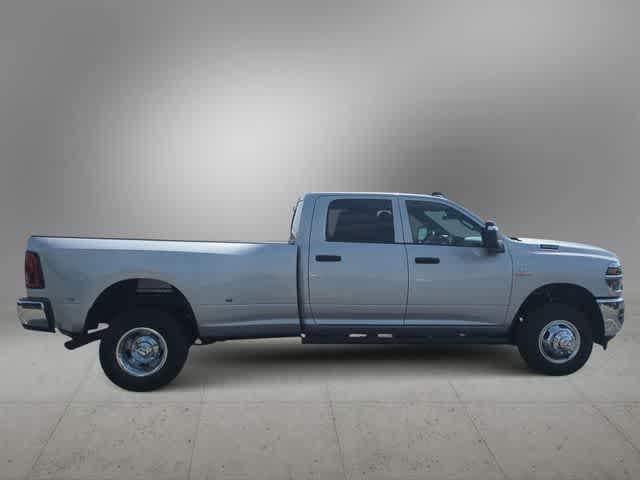 2026 RAM 3500 RAM 3500 TRADESMAN CREW CAB 4X4 8' BOX