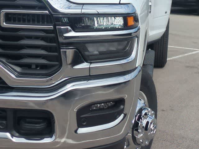 2026 RAM 3500 RAM 3500 TRADESMAN CREW CAB 4X4 8' BOX