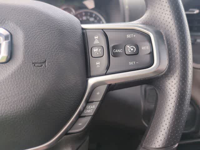 2026 RAM 3500 RAM 3500 TRADESMAN CREW CAB 4X4 8' BOX