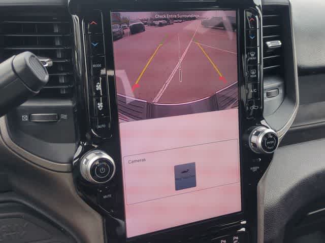 2026 RAM 3500 RAM 3500 TRADESMAN CREW CAB 4X4 8' BOX