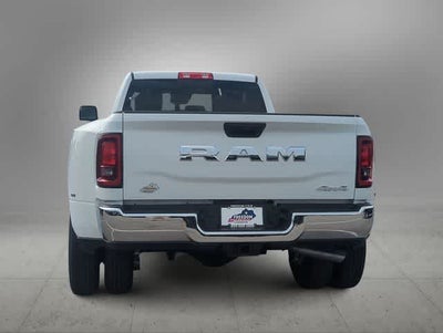 2026 RAM 3500 RAM 3500 TRADESMAN CREW CAB 4X4 8' BOX