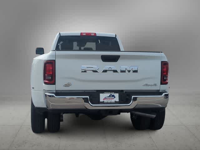 2026 RAM 3500 RAM 3500 TRADESMAN CREW CAB 4X4 8' BOX