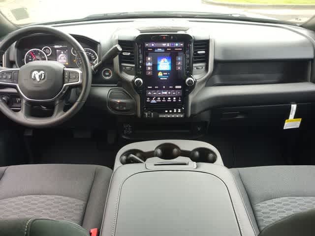 2026 RAM 3500 RAM 3500 TRADESMAN CREW CAB 4X4 8' BOX