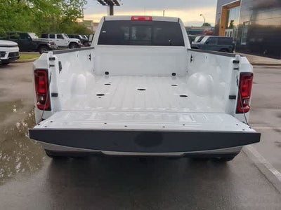 2026 RAM 3500 RAM 3500 TRADESMAN CREW CAB 4X4 8' BOX