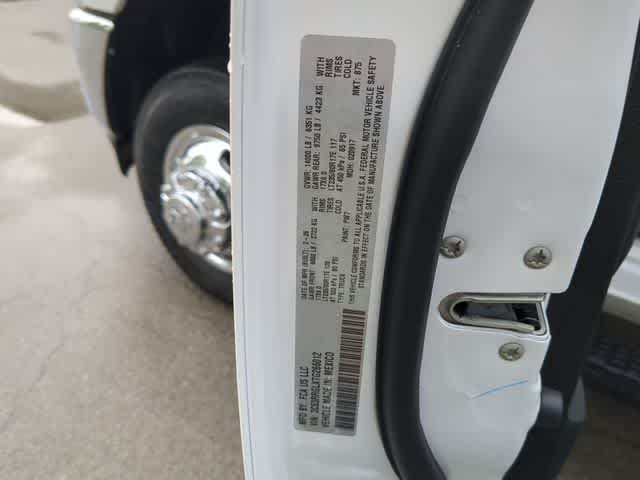 2026 RAM 3500 RAM 3500 TRADESMAN CREW CAB 4X4 8' BOX