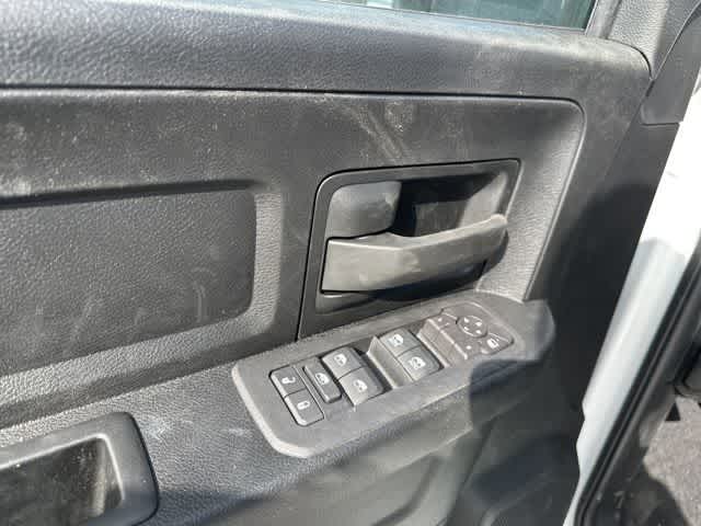 2026 RAM 3500 RAM 3500 TRADESMAN CREW CAB 4X4 8' BOX