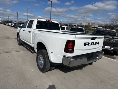 2026 RAM 3500 RAM 3500 TRADESMAN CREW CAB 4X4 8' BOX