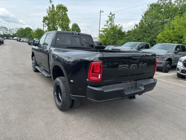 2026 RAM 3500 RAM 3500 BIG HORN CREW CAB 4X4 8' BOX