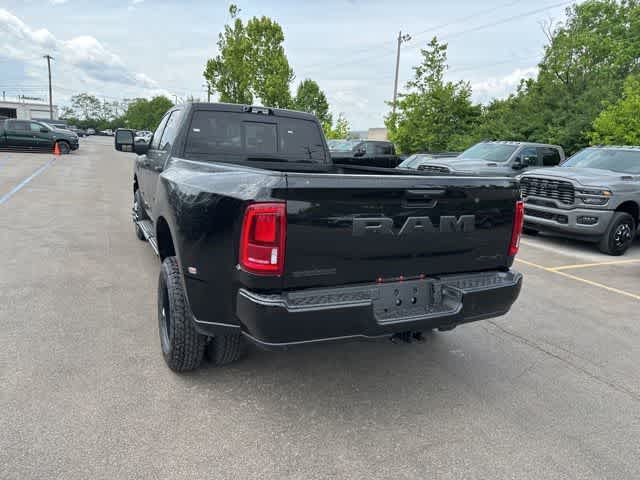 2026 RAM 3500 RAM 3500 BIG HORN CREW CAB 4X4 8' BOX