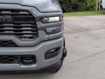 2026 RAM 3500 RAM 3500 BIG HORN CREW CAB 4X4 8' BOX