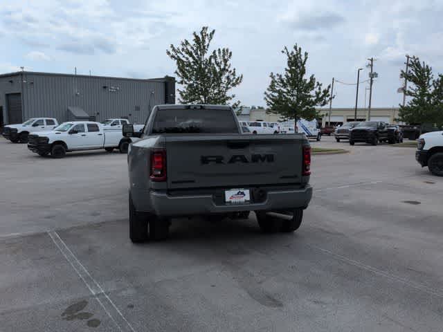 2026 RAM 3500 RAM 3500 BIG HORN CREW CAB 4X4 8' BOX
