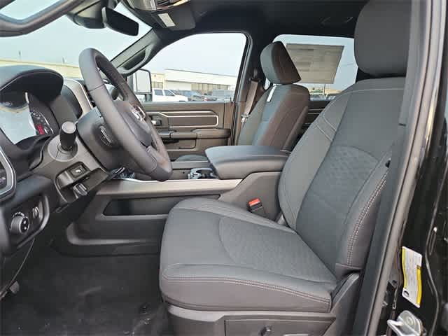 2026 RAM 3500 RAM 3500 BIG HORN CREW CAB 4X4 8' BOX