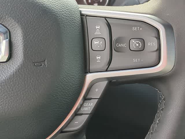 2026 RAM 3500 RAM 3500 BIG HORN CREW CAB 4X4 8' BOX