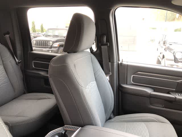 2026 RAM 3500 RAM 3500 BIG HORN CREW CAB 4X4 8' BOX