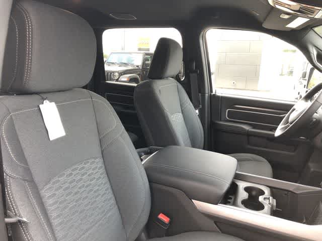 2026 RAM 3500 RAM 3500 BIG HORN CREW CAB 4X4 8' BOX