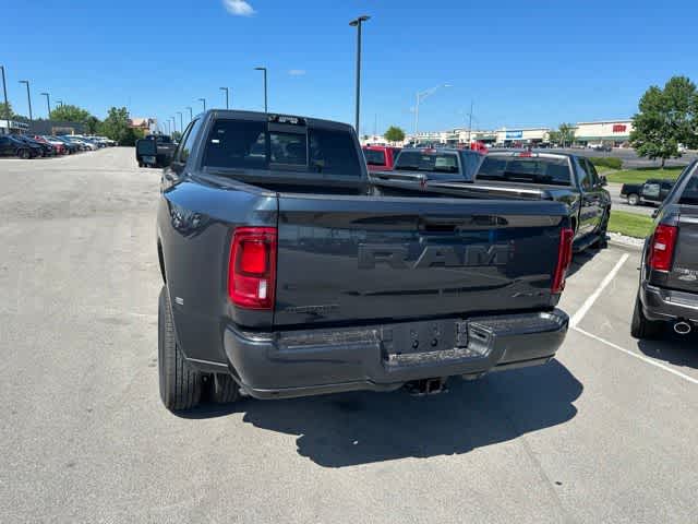 2026 RAM 3500 RAM 3500 BIG HORN CREW CAB 4X4 8' BOX
