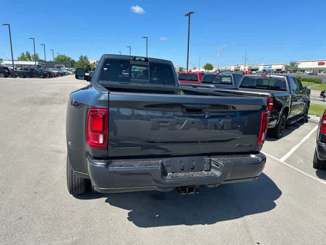 2026 RAM 3500 RAM 3500 BIG HORN CREW CAB 4X4 8' BOX